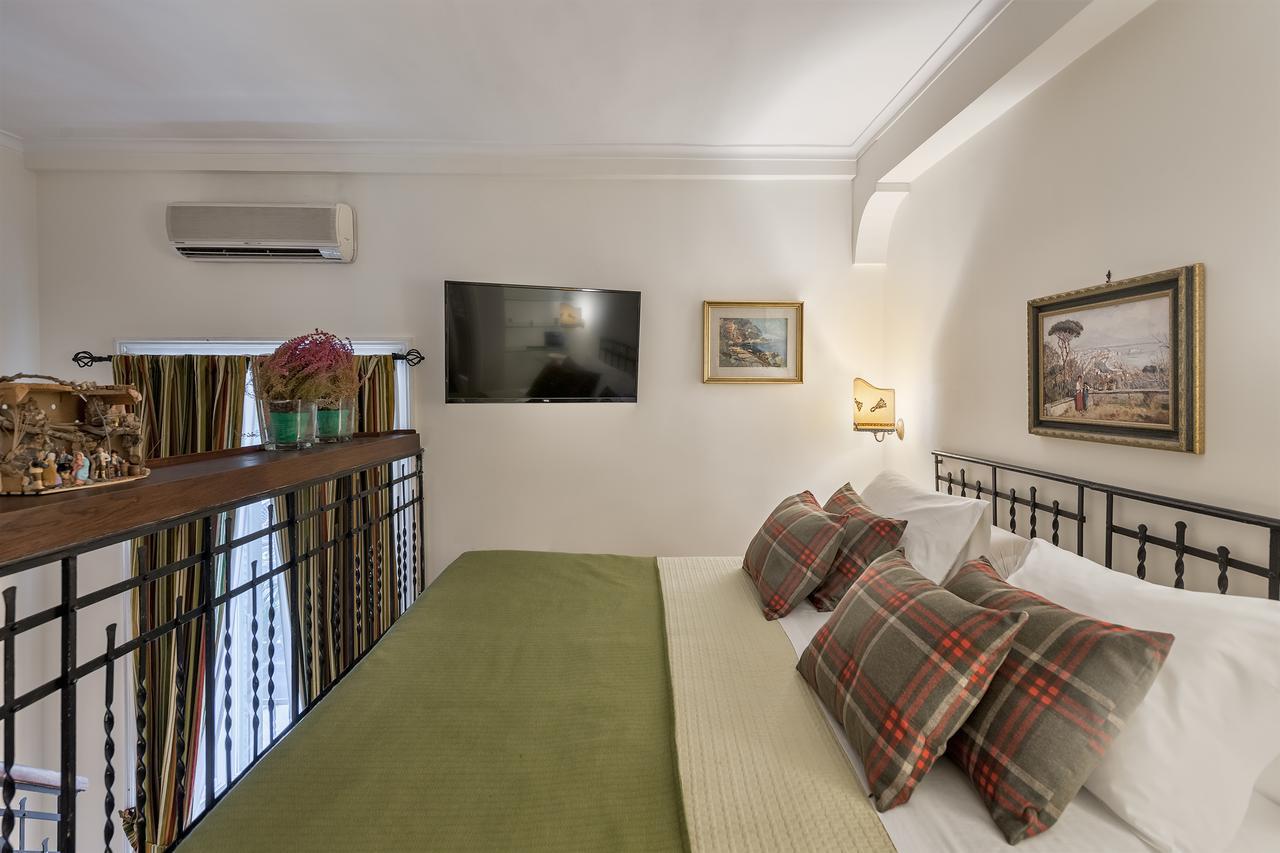 Weekend A Napoli Bed and Breakfast Buitenkant foto